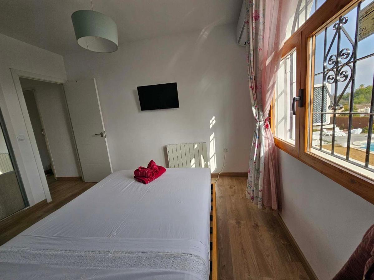 Chalet Alicante Sol Y Luz San Vicente Raspeig ภายนอก รูปภาพ