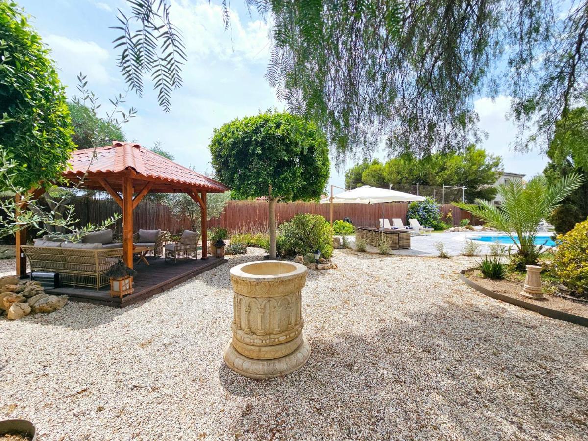 Chalet Alicante Sol Y Luz San Vicente Raspeig ภายนอก รูปภาพ
